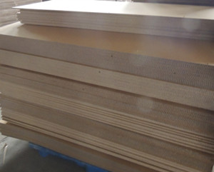 BC瓦楞紙（zhǐ）板